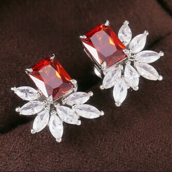 New Sterling silver diamond earrings - Picture 3 of 4